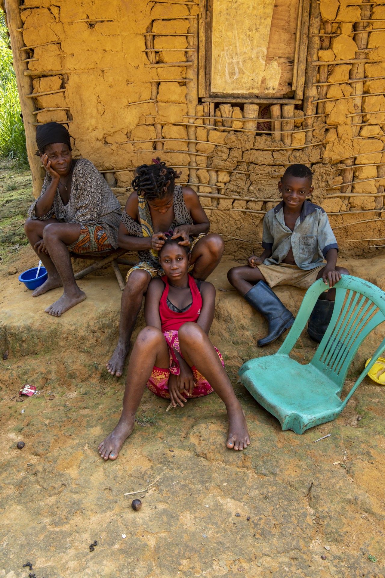 Chez les pygme es du village tranquille 8