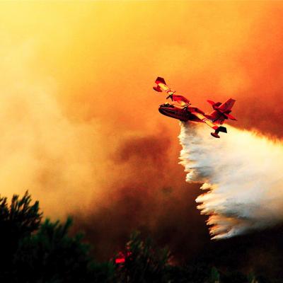 Incendies et canadairs 7